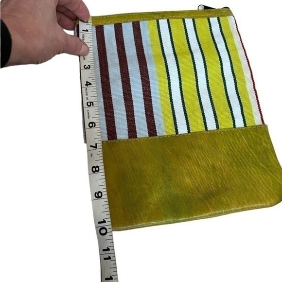 Altiplano Leather and Fabric Case Bag makeup NWOT Fair Trade Artsy gift - Picture 2 of 7